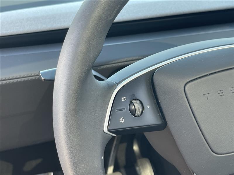 Tesla Model Y Performance 2026