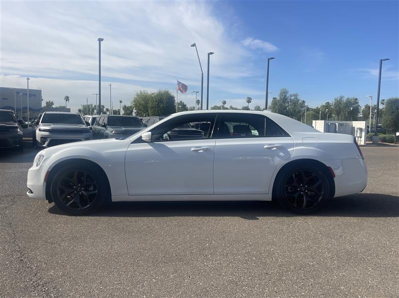 Chrysler 300 S V6 2023