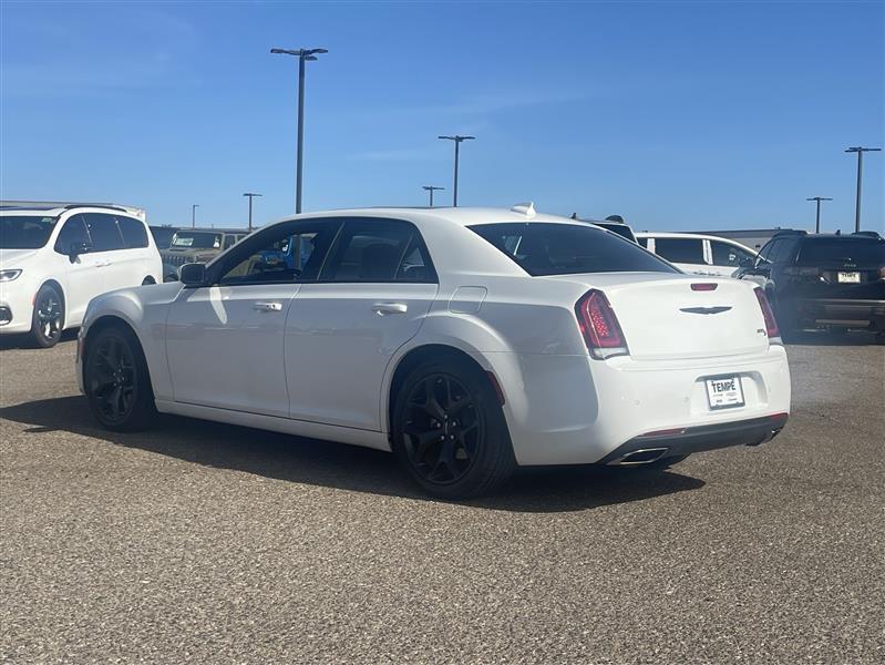 Chrysler 300 S V6 2023