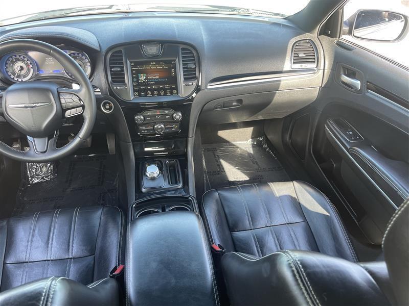 Chrysler 300 S V6 2023