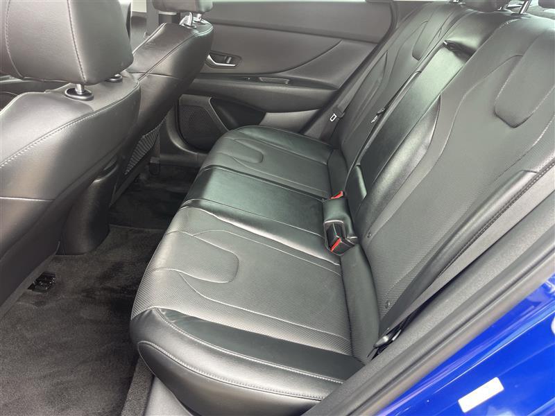 Hyundai Elantra Limited 2023