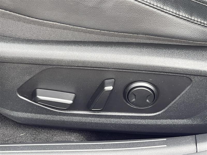 Hyundai Elantra Limited 2023
