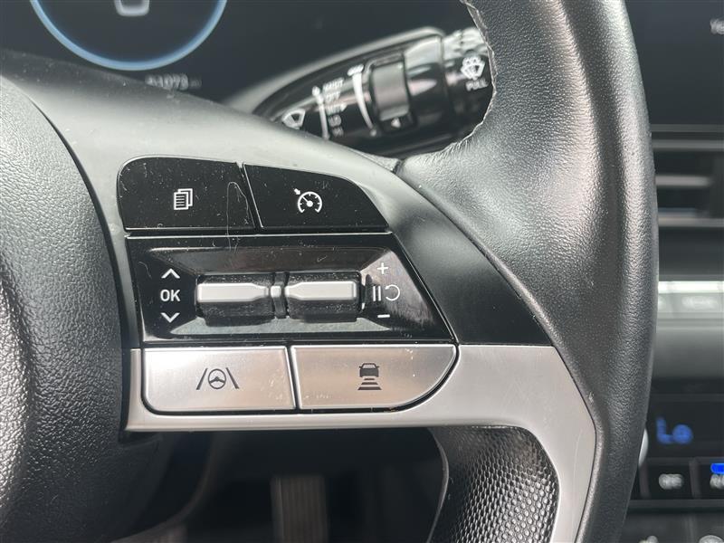 Hyundai Elantra Limited 2023