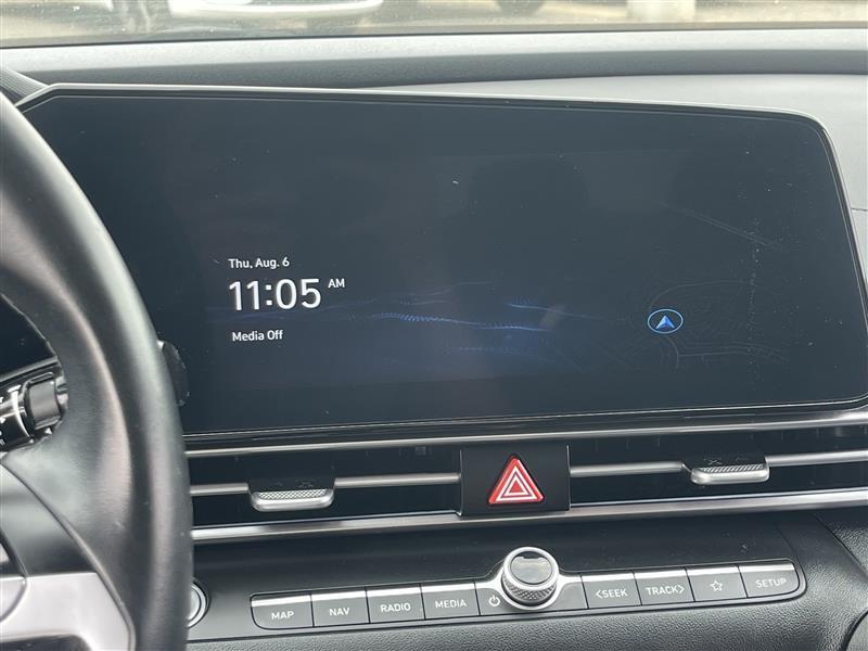 Hyundai Elantra Limited 2023