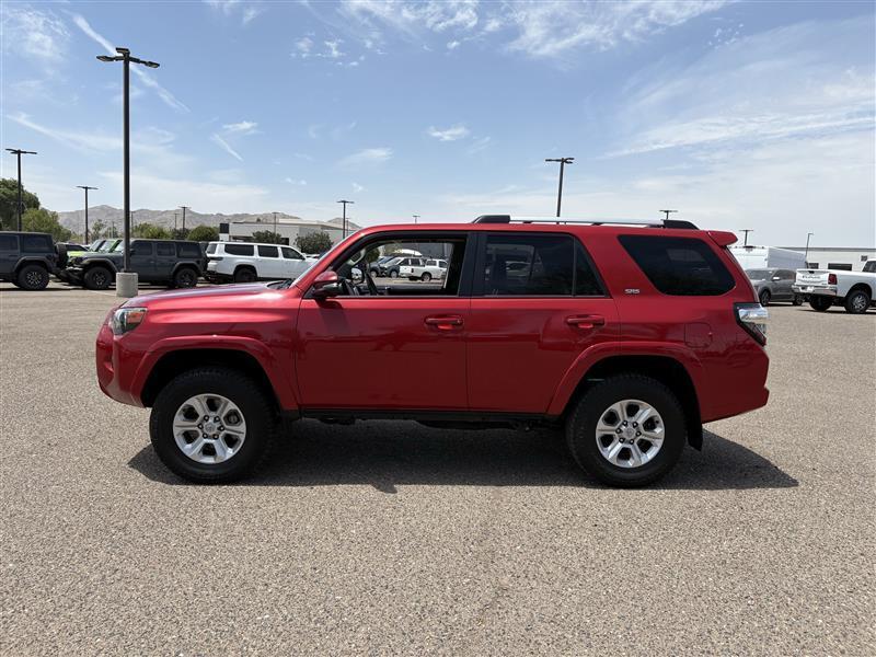 Toyota 4Runner SR5 4WD 2020