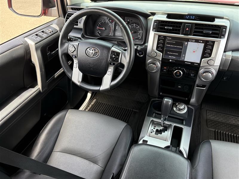 Toyota 4Runner SR5 4WD 2020