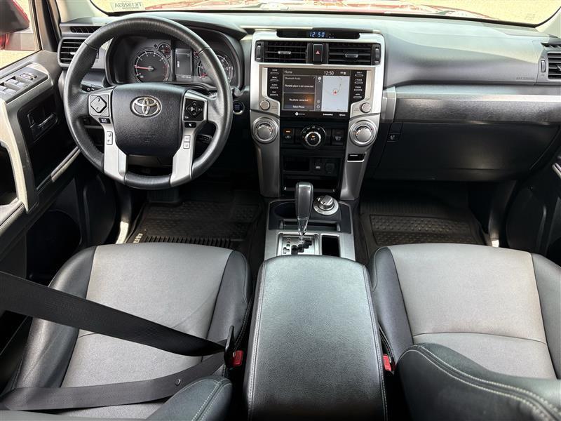 Toyota 4Runner SR5 4WD 2020