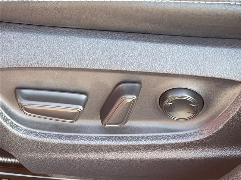 Toyota Prius Prime Limited 2020