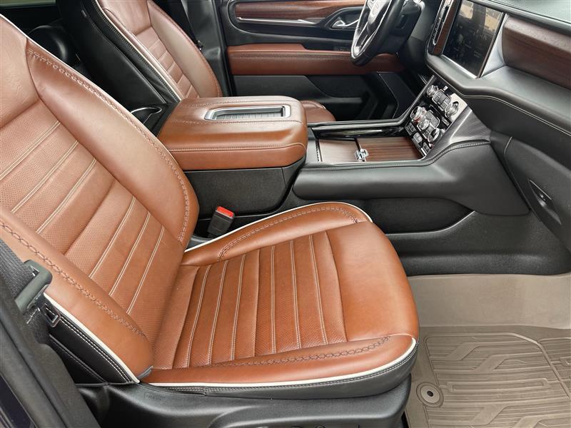 GMC Yukon XL Denali Ultimate 4WD 2023