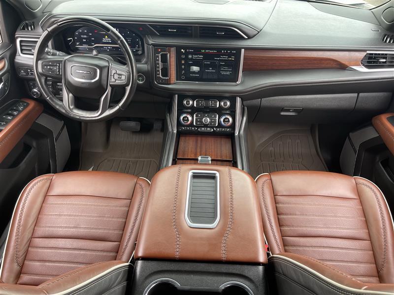 GMC Yukon XL Denali Ultimate 4WD 2023
