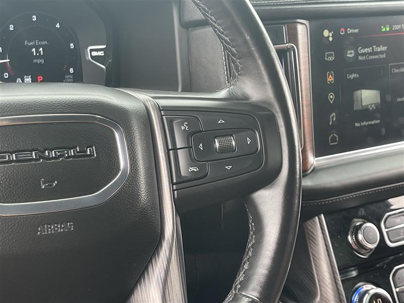 GMC Yukon XL Denali Ultimate 4WD 2023