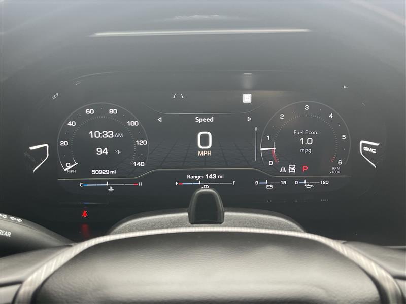 GMC Yukon XL Denali Ultimate 4WD 2023