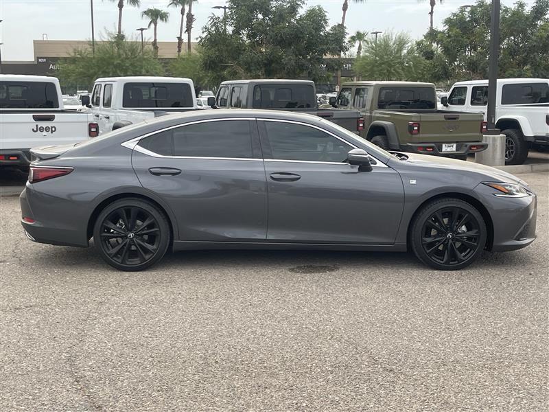 Lexus ES 350 F SPORT 2023