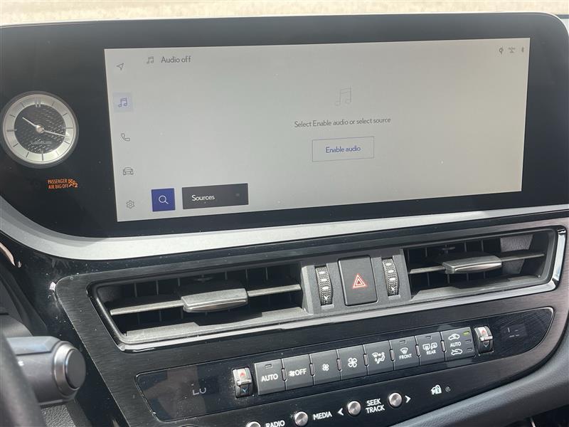 Lexus ES 350 F SPORT 2023