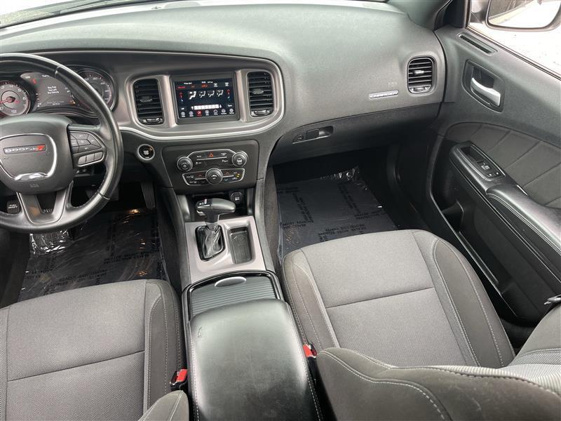 Dodge Charger SXT 2021
