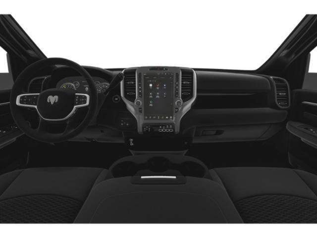 RAM 3500 Big Horn Regular Cab 4WD DRW 2026