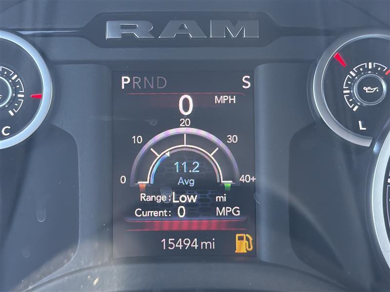 RAM 3500 Big Horn Regular Cab 4WD DRW 2026