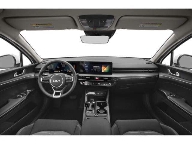 Kia K5 LXS 2025