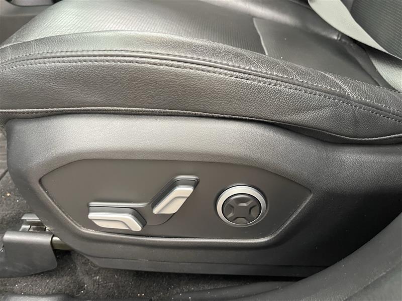 Hyundai Santa Fe Hybrid Limited AWD 2024