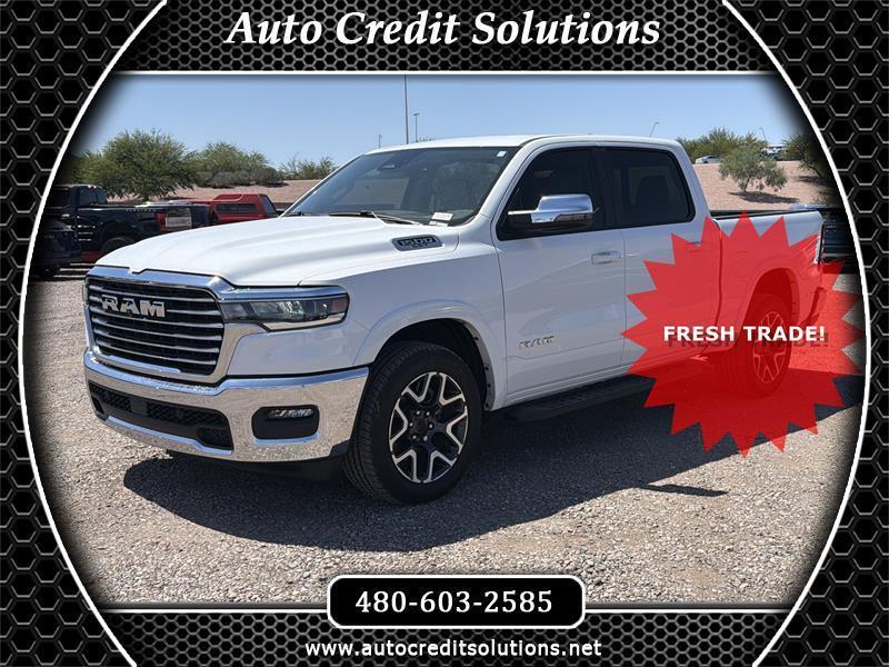 RAM 1500 Laramie Crew Cab SWB 4WD 2025