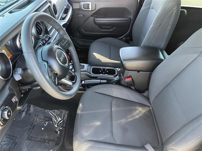 Jeep Wrangler Unlimited Sport S 2023