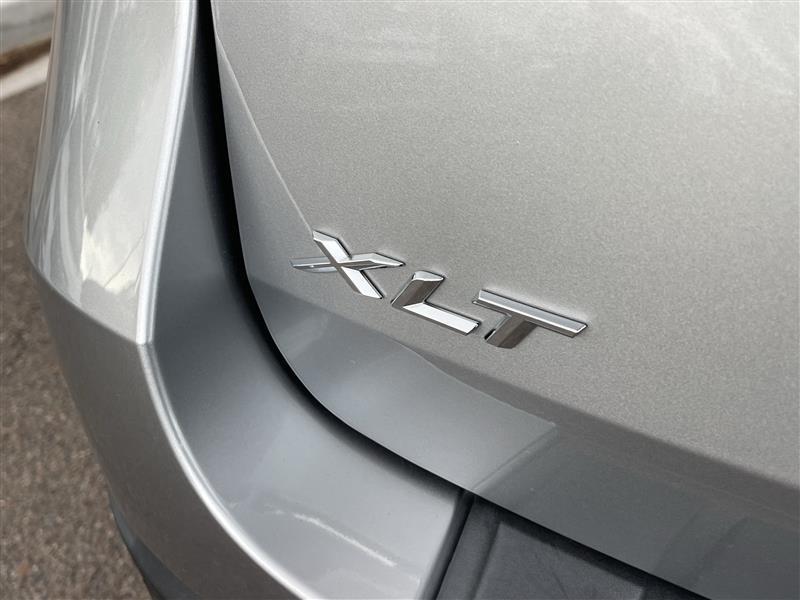 Ford Explorer XLT AWD 2022