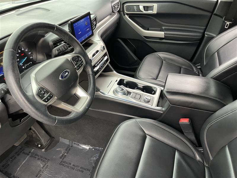 Ford Explorer XLT AWD 2022