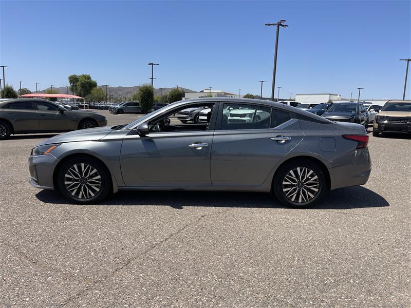 Nissan Altima 2.5 SV 2023