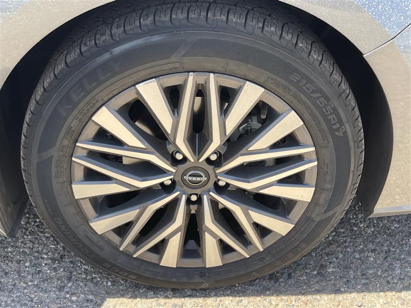 Nissan Altima 2.5 SV 2023