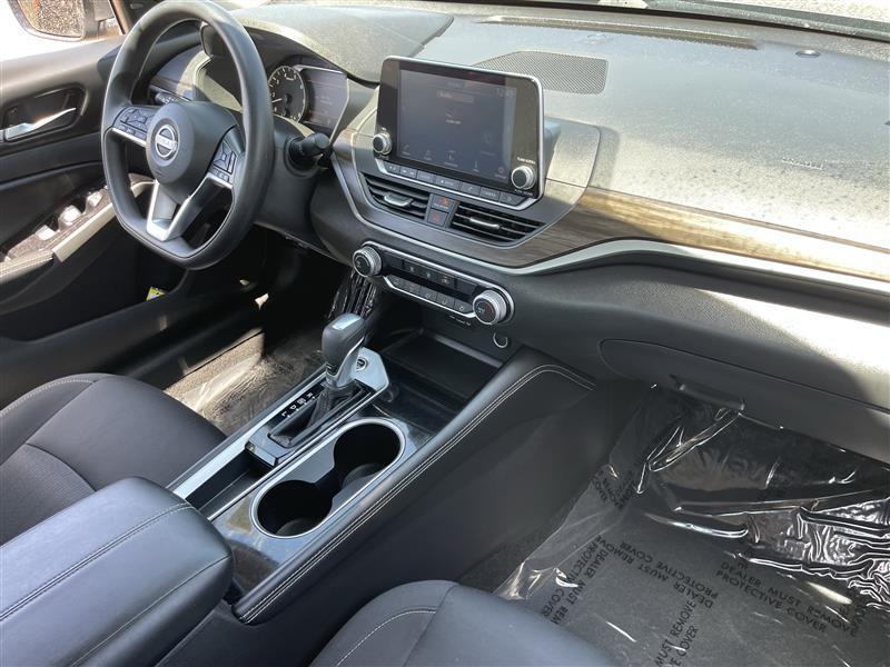 Nissan Altima 2.5 SV 2023