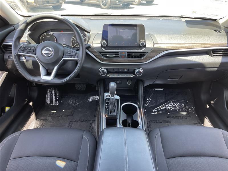 Nissan Altima 2.5 SV 2023