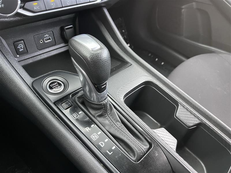 Nissan Sentra S 2025