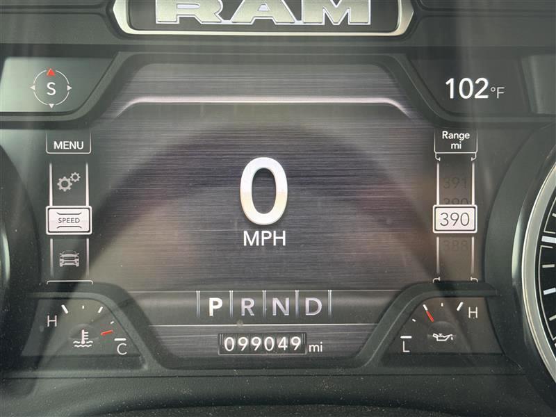 RAM 1500 Laramie Crew Cab SWB 4WD 2022