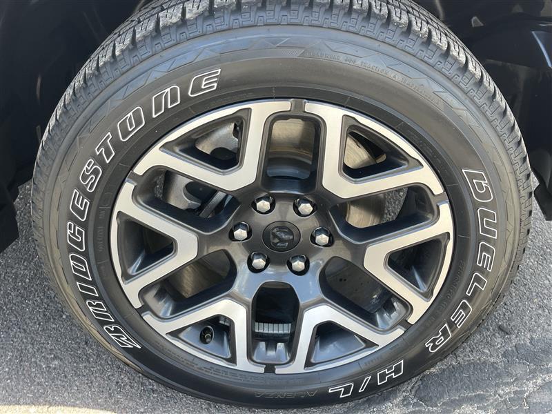 RAM 1500 Laramie Crew Cab SWB 4WD 2022