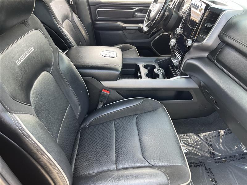 RAM 1500 Laramie Crew Cab SWB 4WD 2022