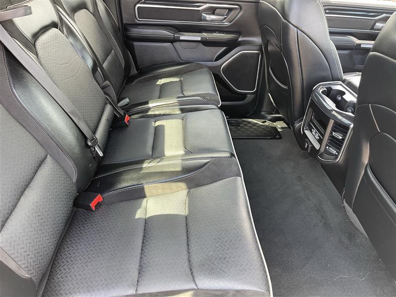 RAM 1500 Laramie Crew Cab SWB 4WD 2022