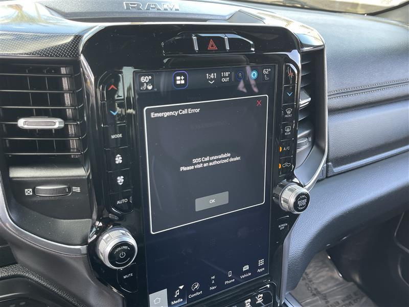 RAM 1500 Laramie Crew Cab SWB 4WD 2022