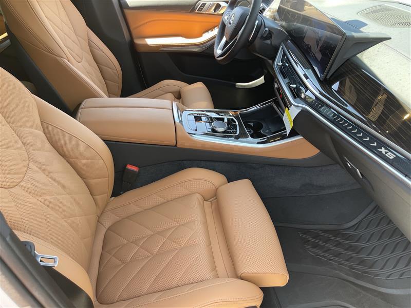 BMW X5 xDrive40i 2024
