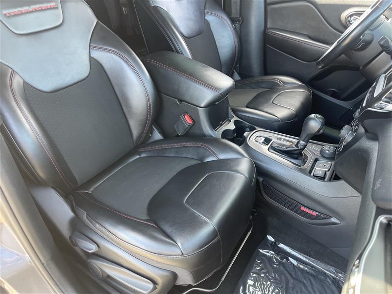 Jeep Cherokee Trailhawk 4WD 2021
