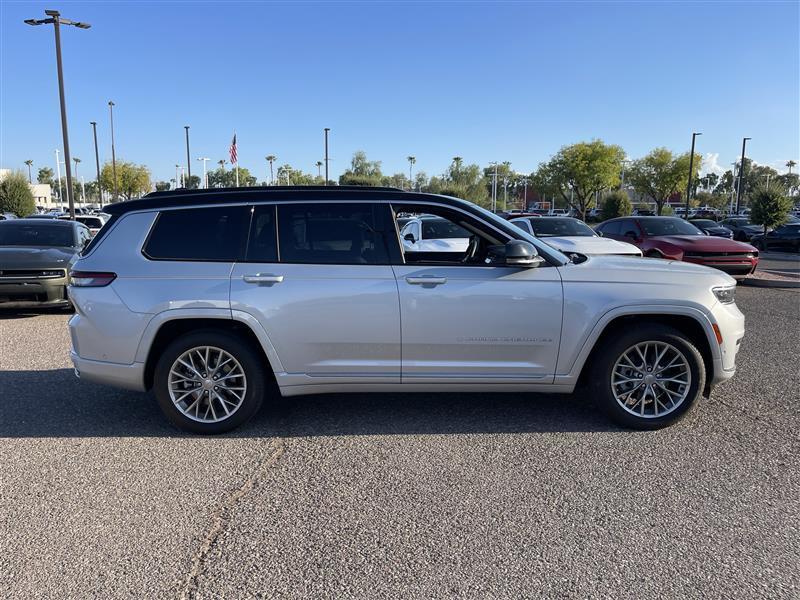 Jeep Grand Cherokee L Summit 4WD 2025