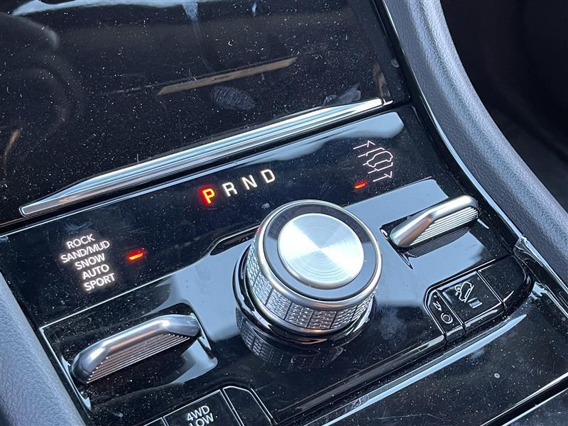 Jeep Grand Cherokee L Summit 4WD 2025