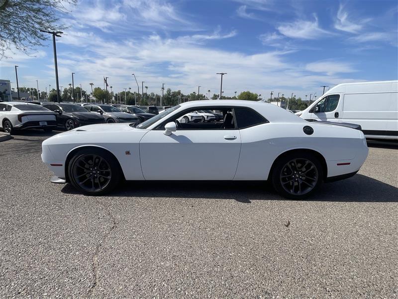 Dodge Challenger R/T SCAT Pack 2023