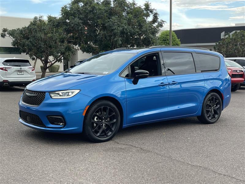 Chrysler Pacifica Limited 2026