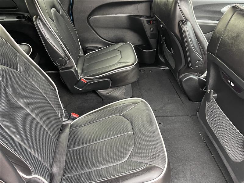 Chrysler Pacifica Limited 2026