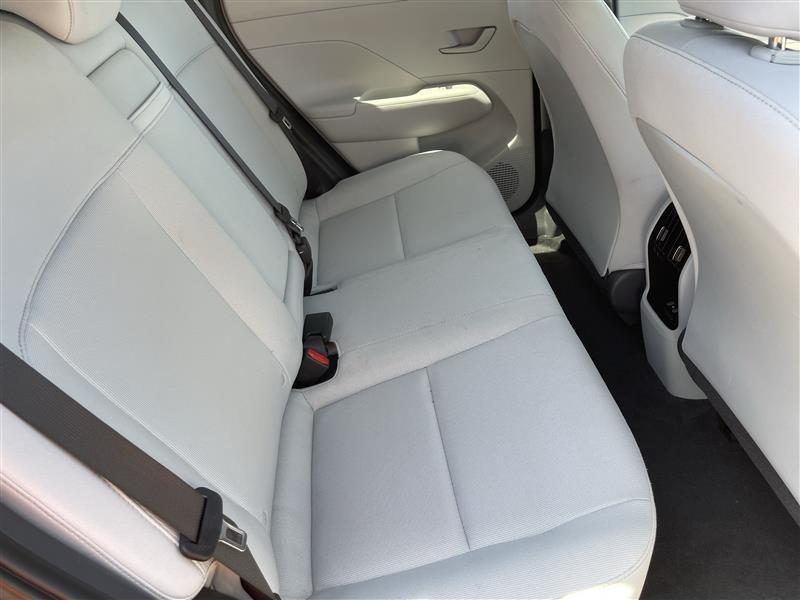 Hyundai Kona EV SEL 2025