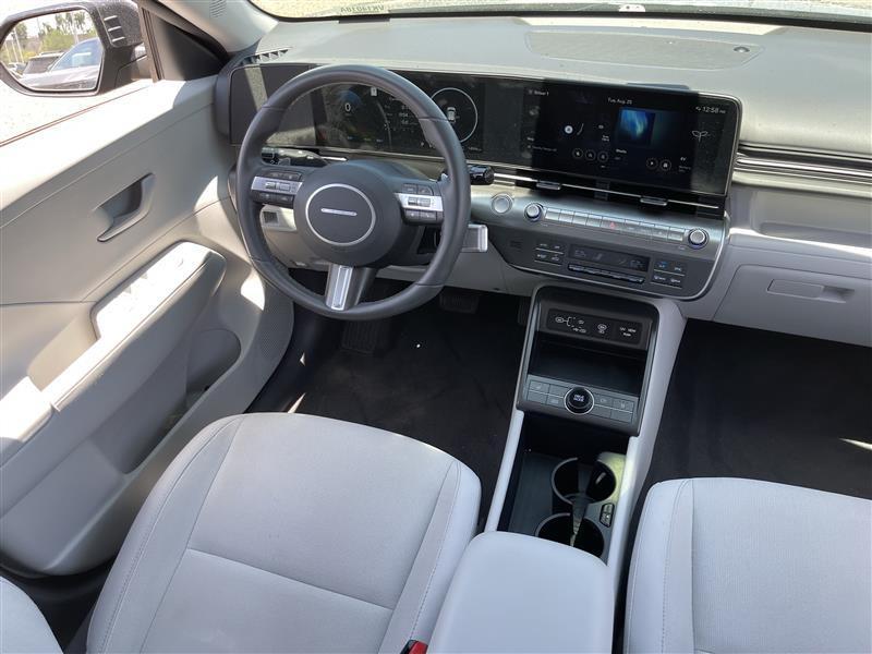 Hyundai Kona EV SEL 2025