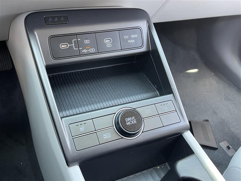Hyundai Kona EV SEL 2025