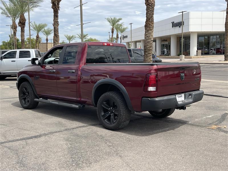 RAM 1500 SLT Quad Cab 4WD 2022