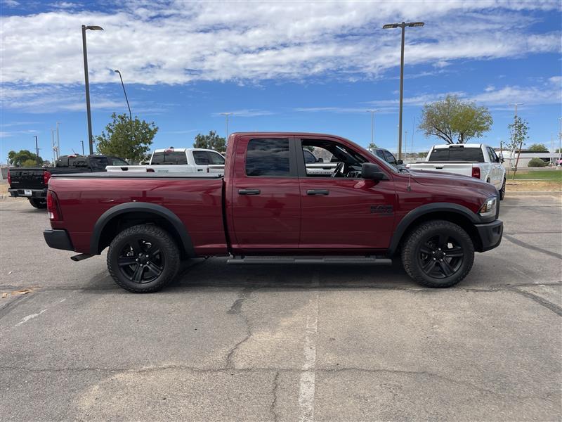 RAM 1500 SLT Quad Cab 4WD 2022