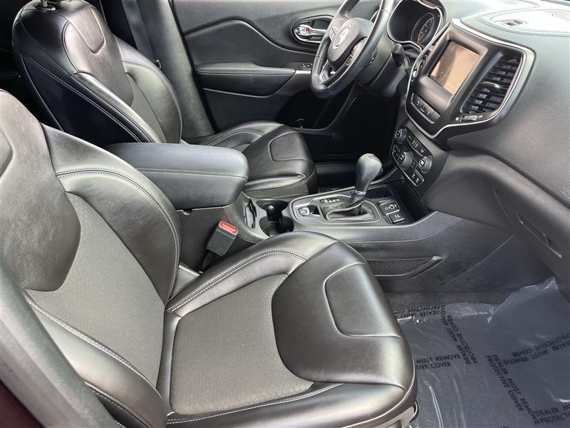 Jeep Cherokee Latitude Plus FWD 2021